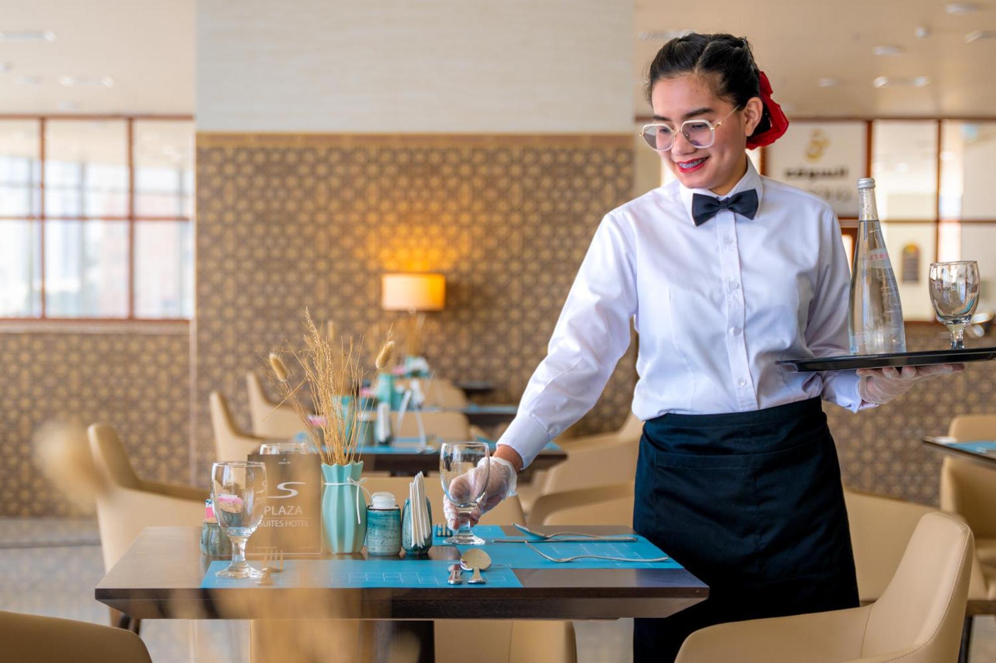 S Plaza Suites Hotel Seef Εξωτερικό φωτογραφία
